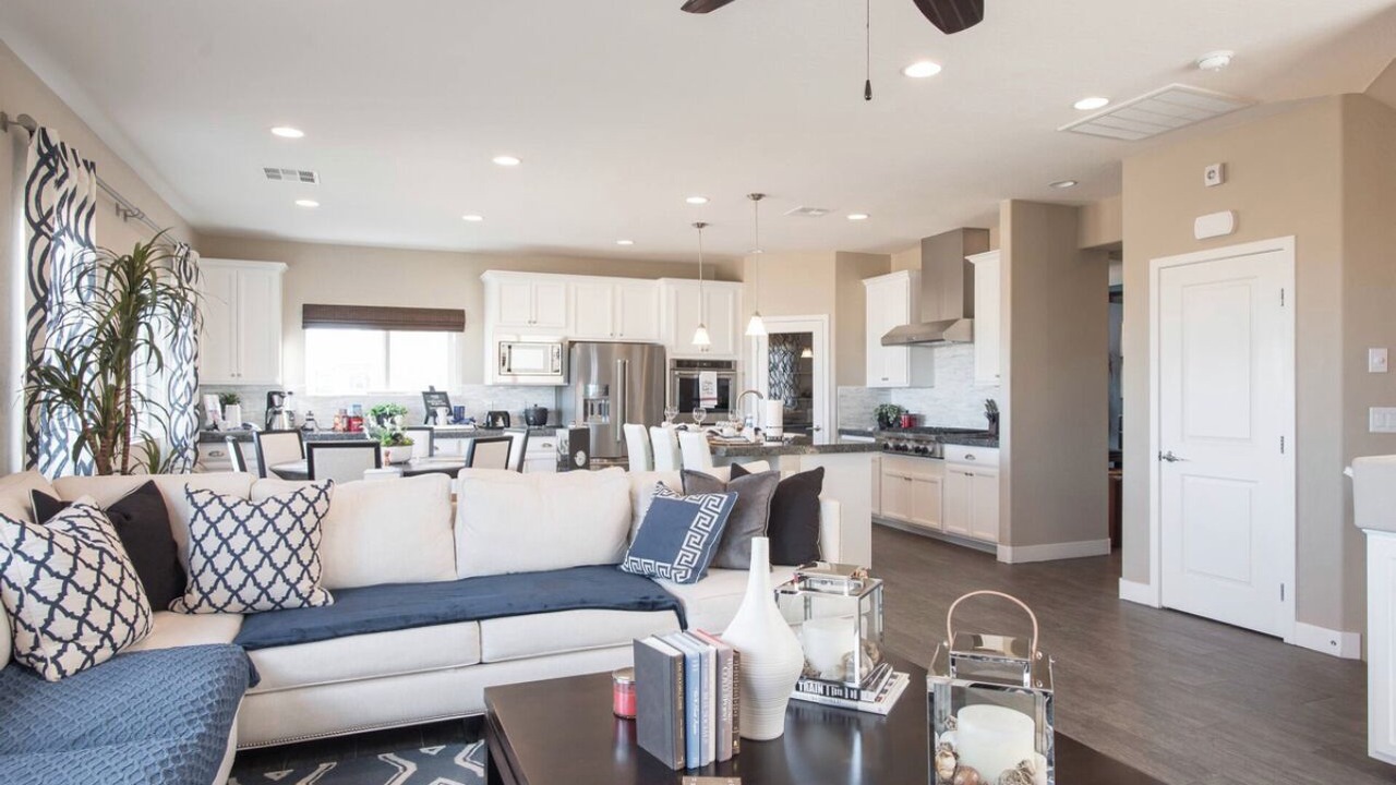 Photo of Livingroom in Spring Valley