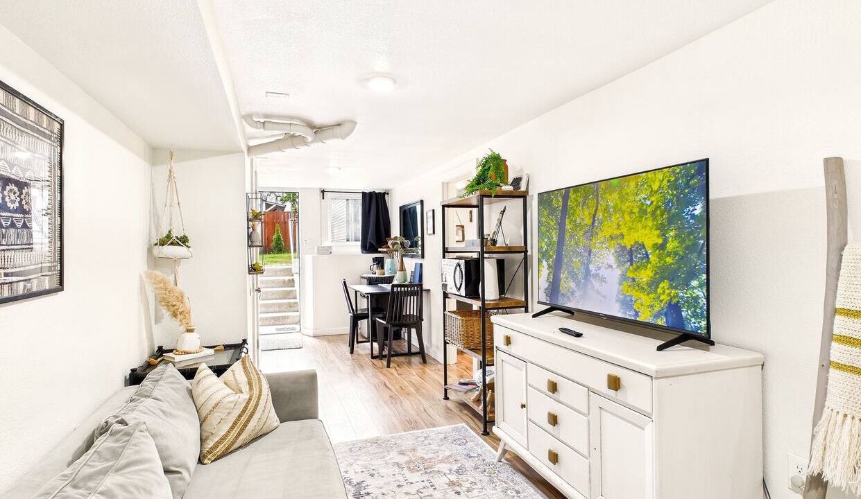 Photo of Livingroom in Albany