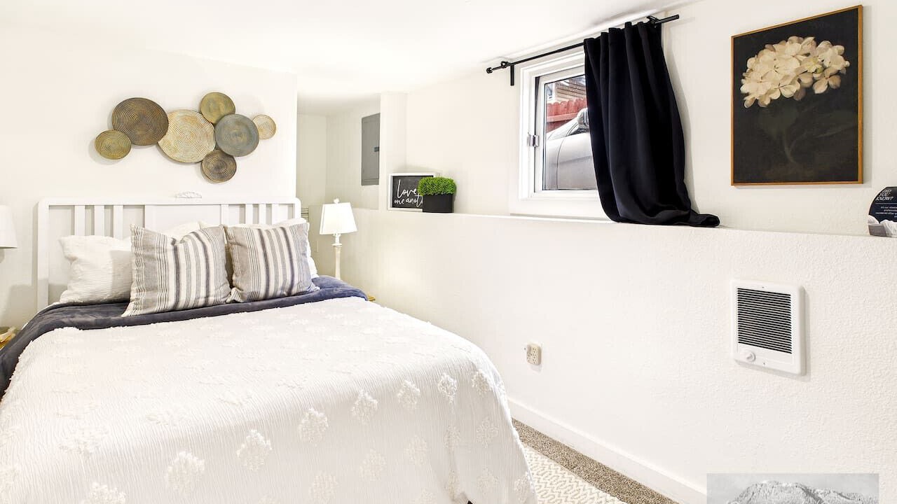 Photo of Bedroom in Albany