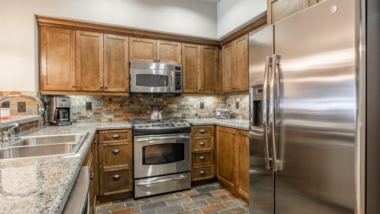 Photo of Kitchen in Woodwinds