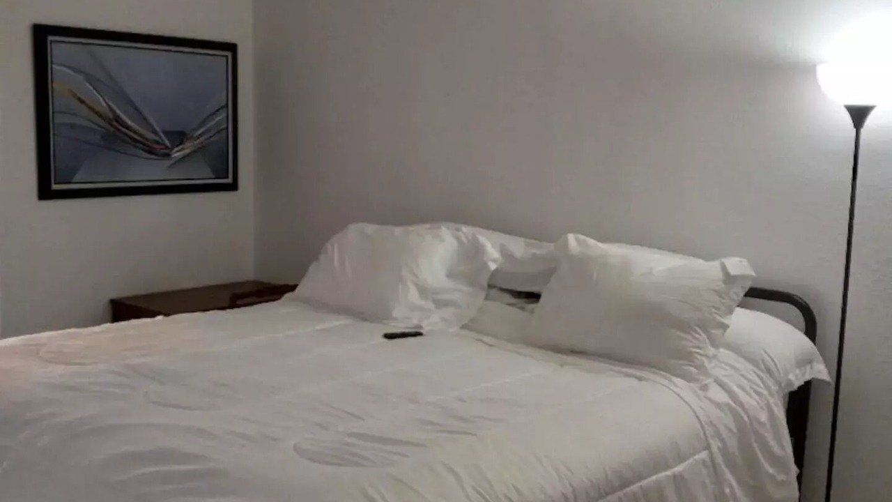 Photo of Bedroom in Holiday Shores