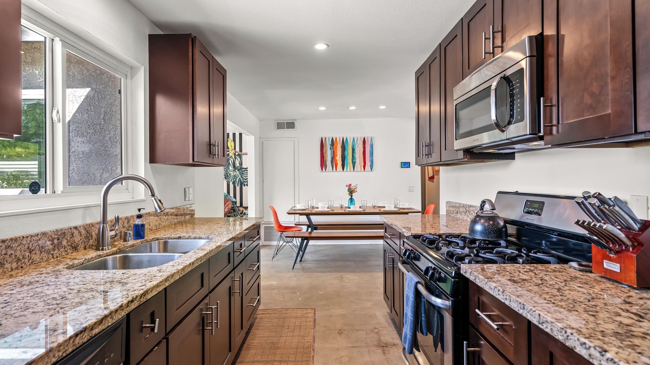 Photo of Kitchen in Desert Park Estates