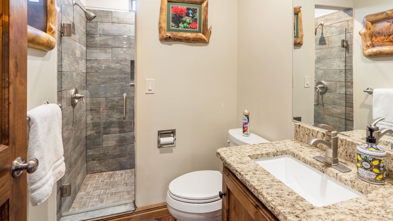Photo of Bathroom in La Verkin
