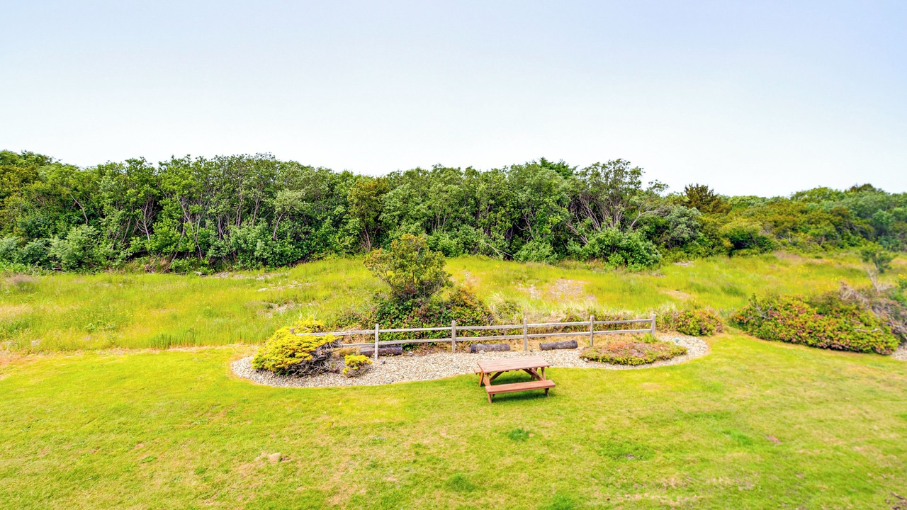Photo of Patio Balcony in Ocean Shores