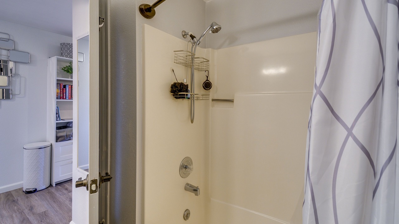 Photo of Bathroom in Ocean Shores