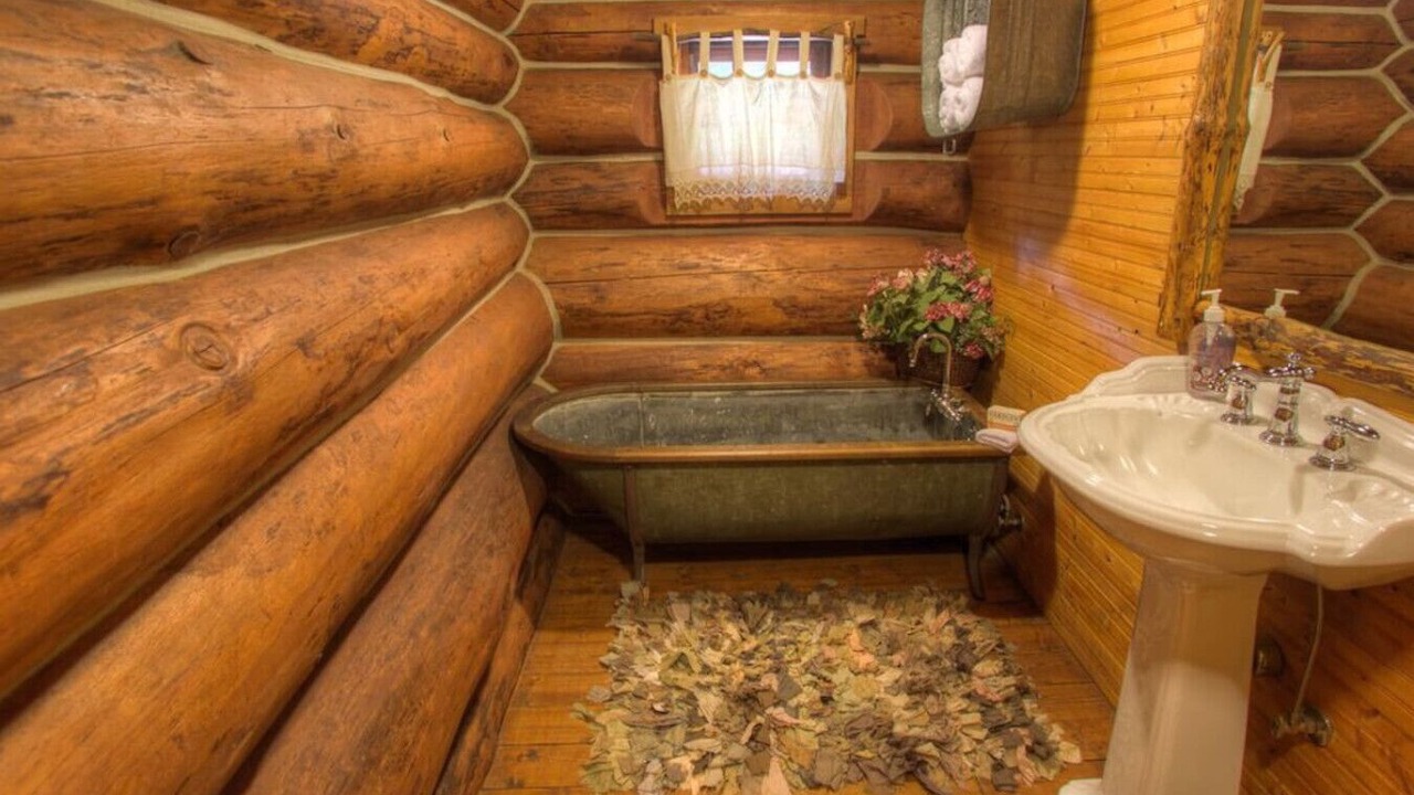 Photo of Bathroom in Raymond