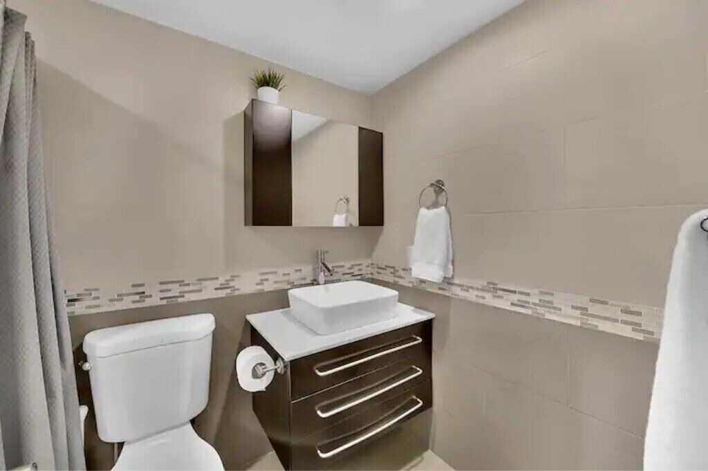 Photo of Bathroom in Hermosa Village