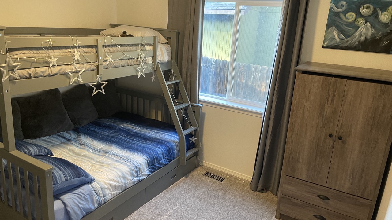 Photo of Bedroom in Southwest Bend