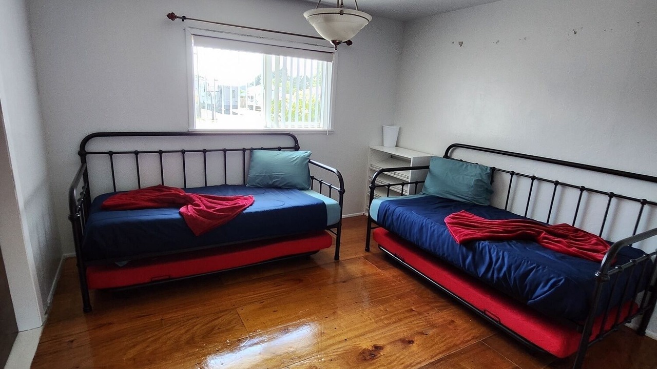 Photo of Bedroom in Lakeside