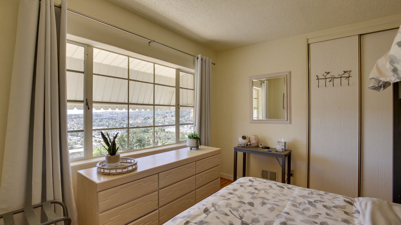 Photo of Bedroom in Spring Valley