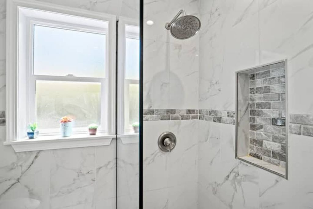 Photo of Bathroom in Lake Balboa