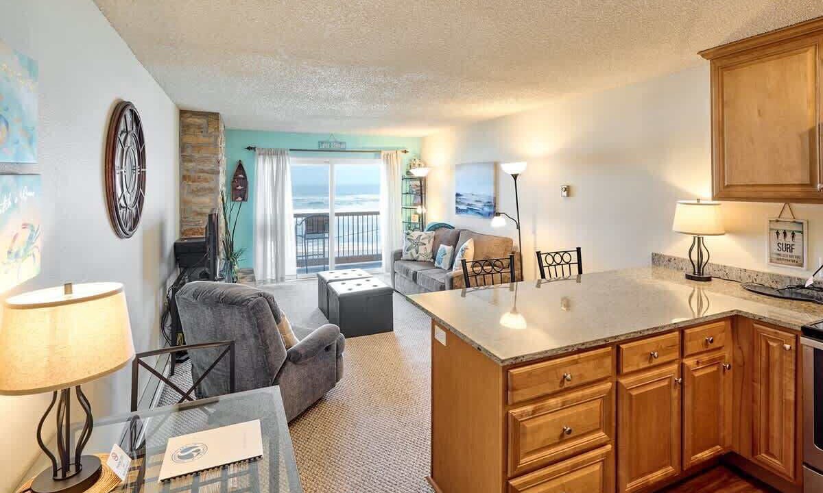 Photo of Livingroom in Lincoln City
