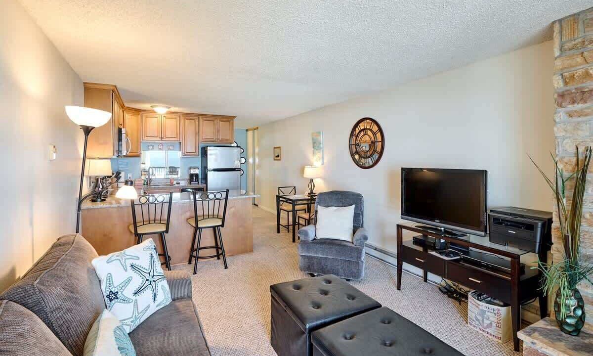 Photo of Livingroom in Lincoln City