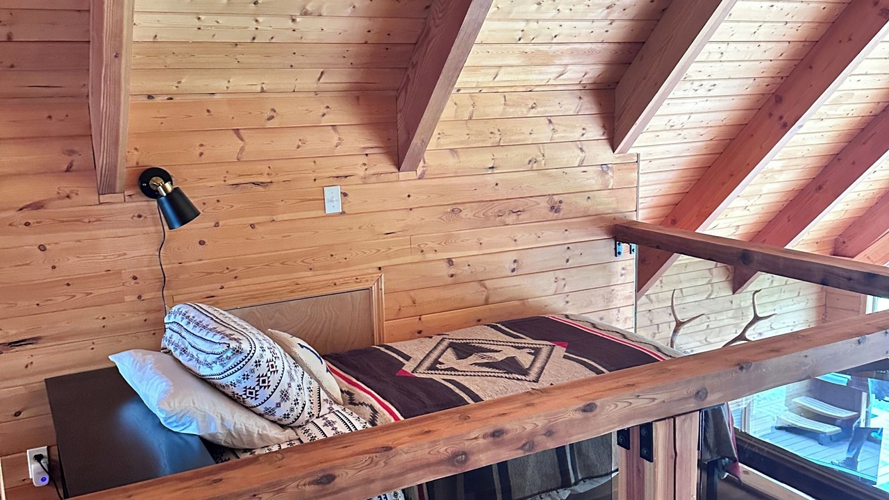 Photo of Bedroom in Packwood