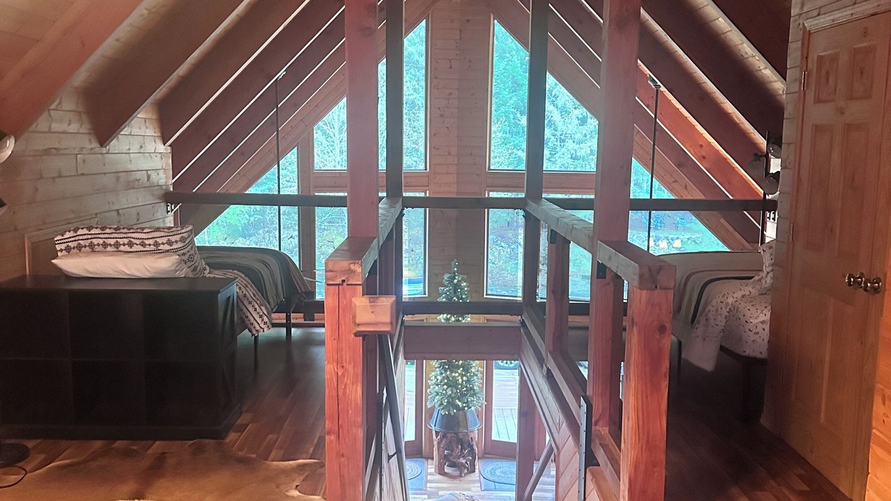 Photo of Bedroom in Packwood