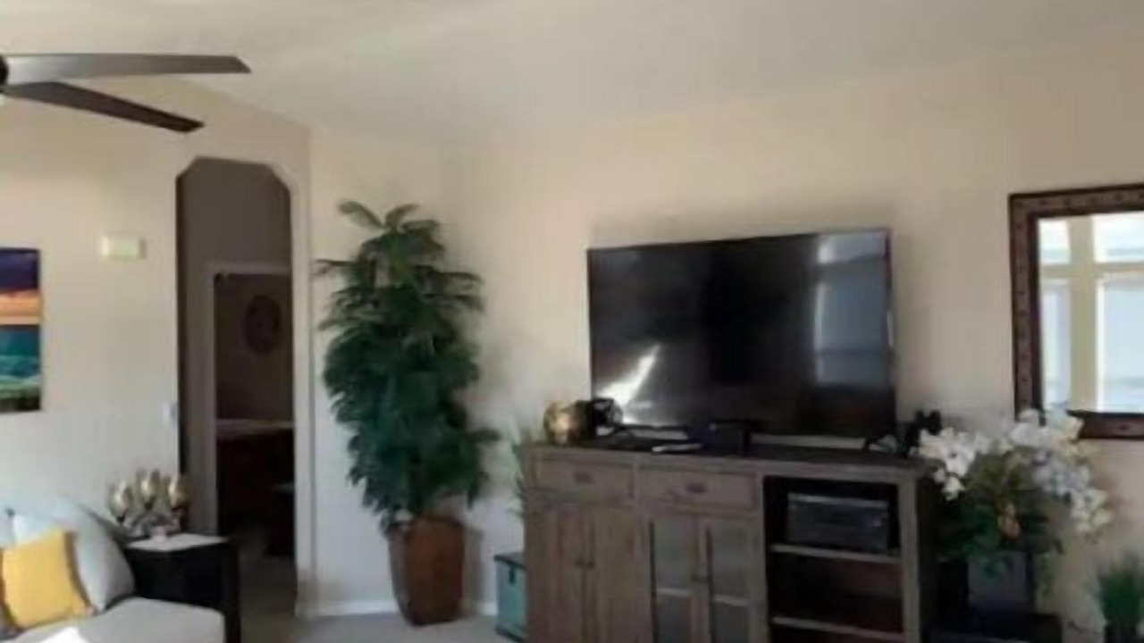 Photo of Livingroom in Havasu Lake