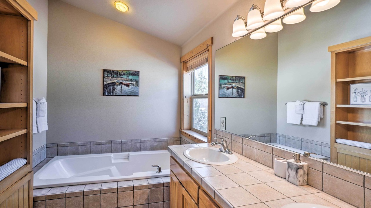 Photo of Bathroom in Boyd Acres