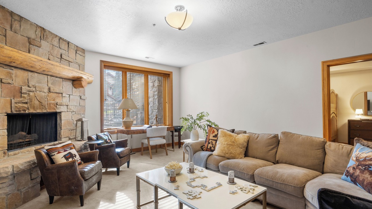 Photo of Livingroom in Park Meadows