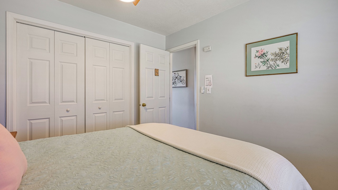 Photo of Bedroom in Apple Valley