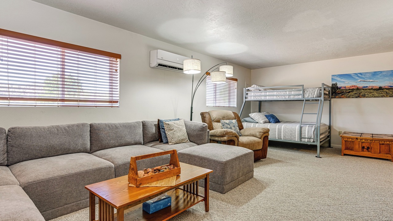 Photo of Livingroom in Apple Valley