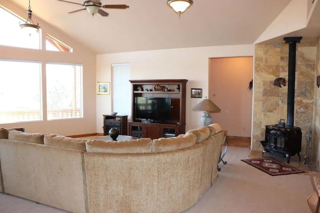 Photo of Livingroom in Apple Valley