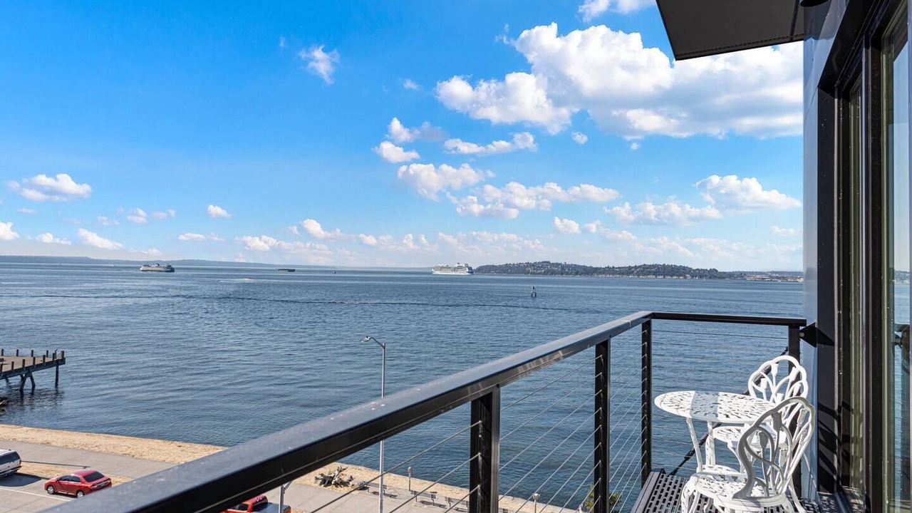 Photo of Patio Balcony in Alki