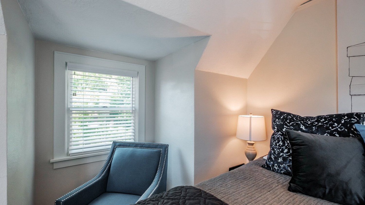 Photo of Bedroom in Corvallis