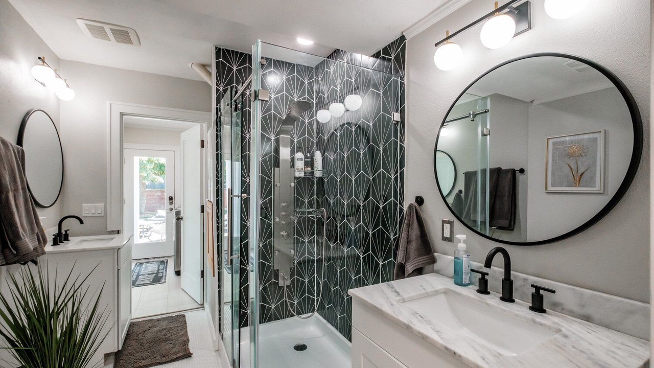 Photo of Bathroom in Corvallis