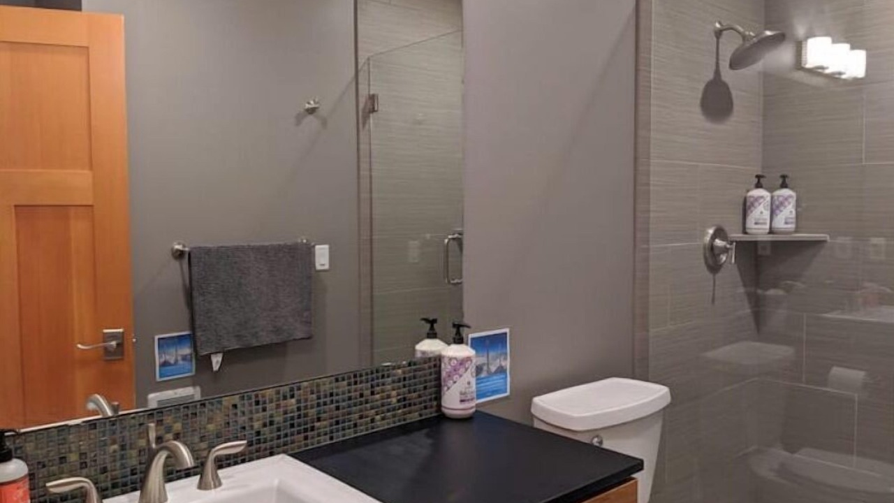Photo of Bathroom in Westbrook Meadows