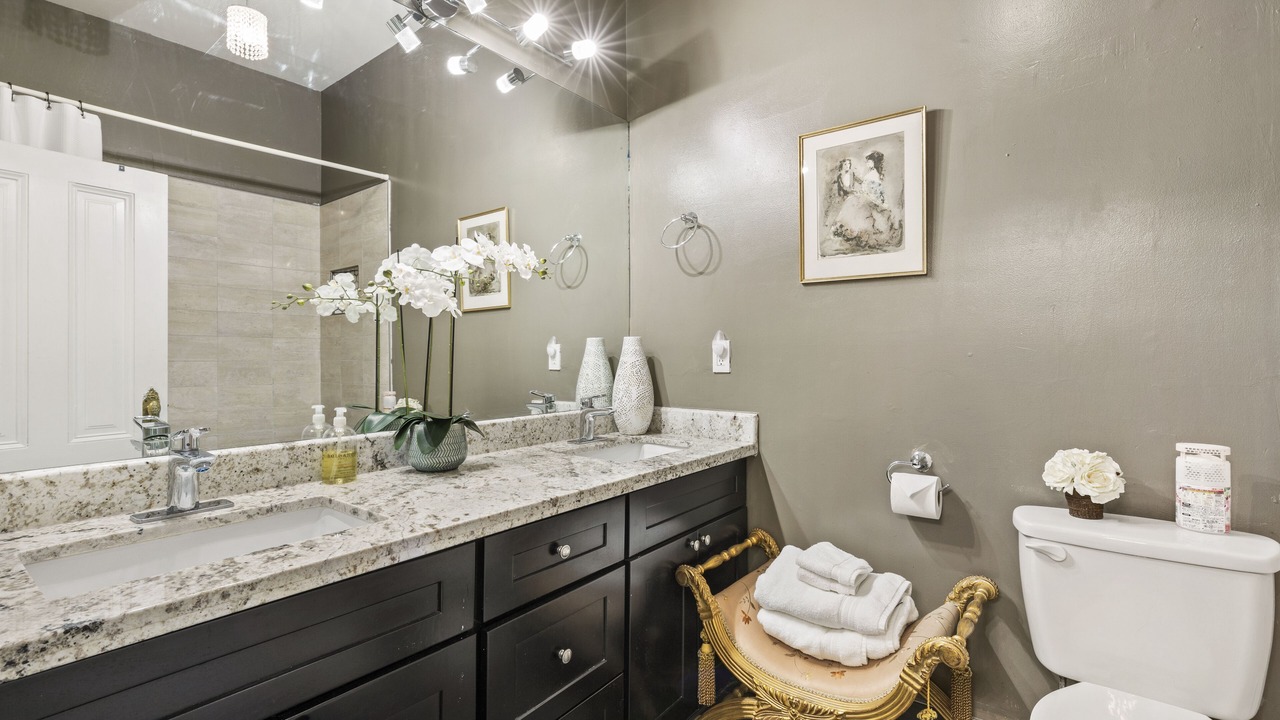Photo of Bathroom in Northside