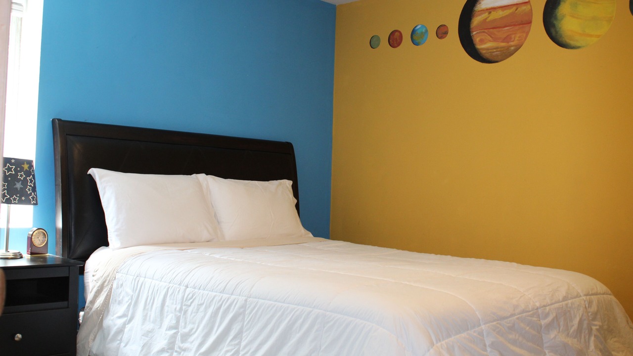 Photo of Bedroom in Mid-Beacon Hill