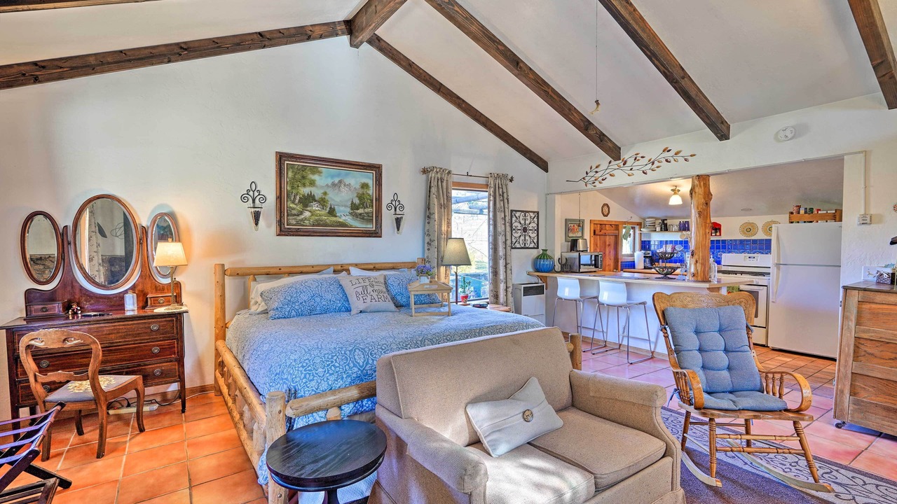 Photo of Bedroom in Julian