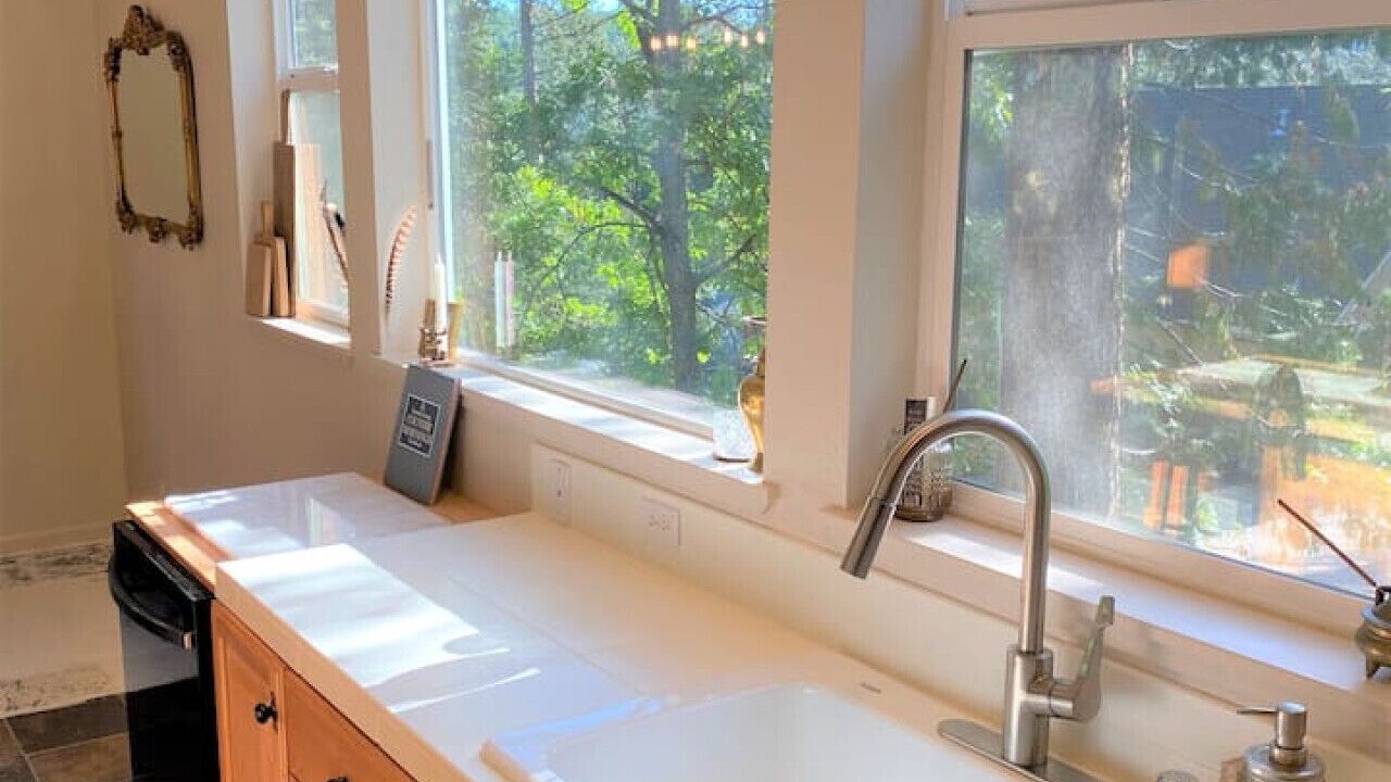 Photo of Kitchen in Groveland