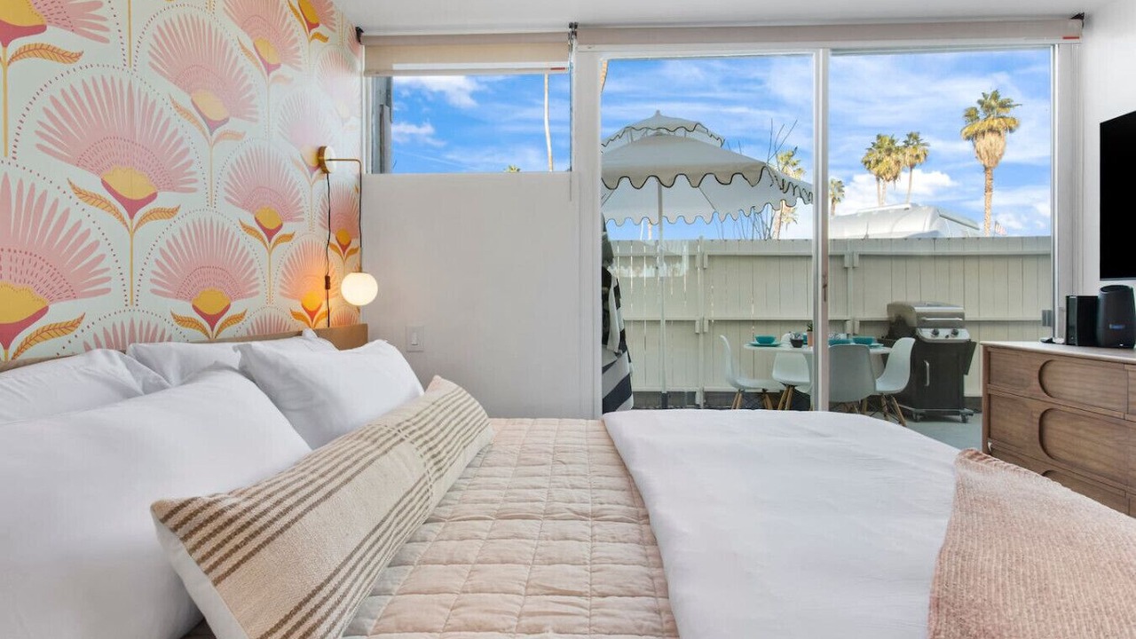 Photo of Bedroom in Twin Palms