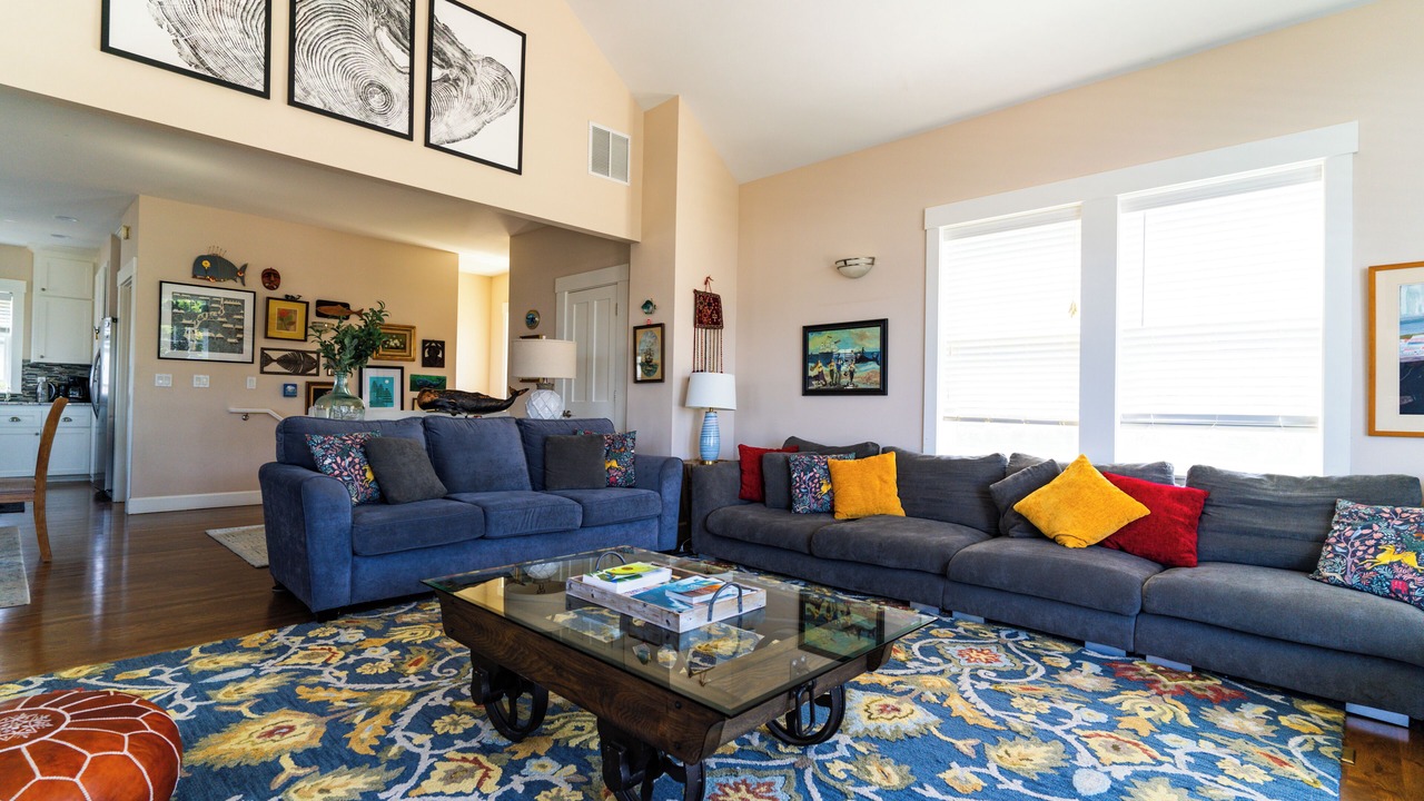 Photo of Livingroom in Roads End