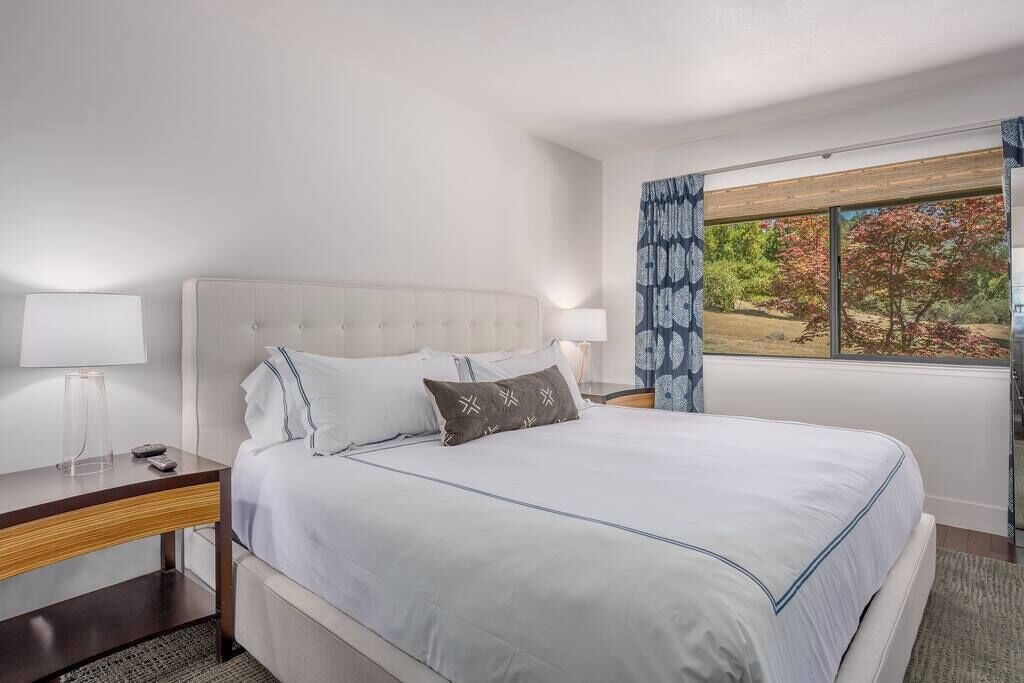 Photo of Bedroom in Calistoga