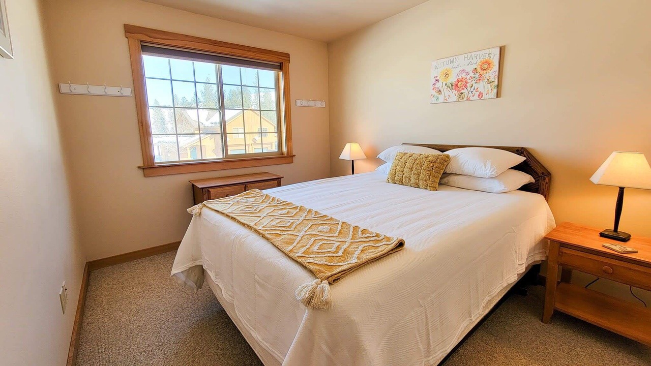 Photo of Bedroom in Winthrop