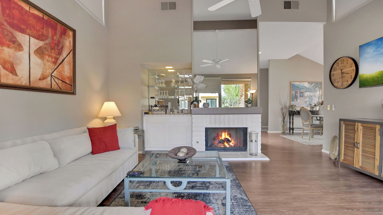 Photo of Livingroom in Cathedral City