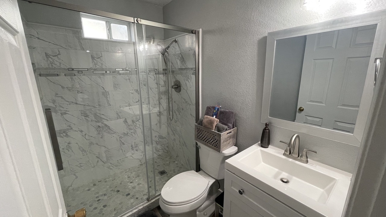 Photo of Bathroom in Somerton