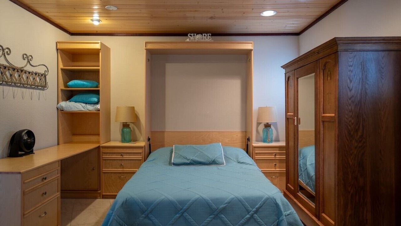 Photo of Bedroom in Smith River