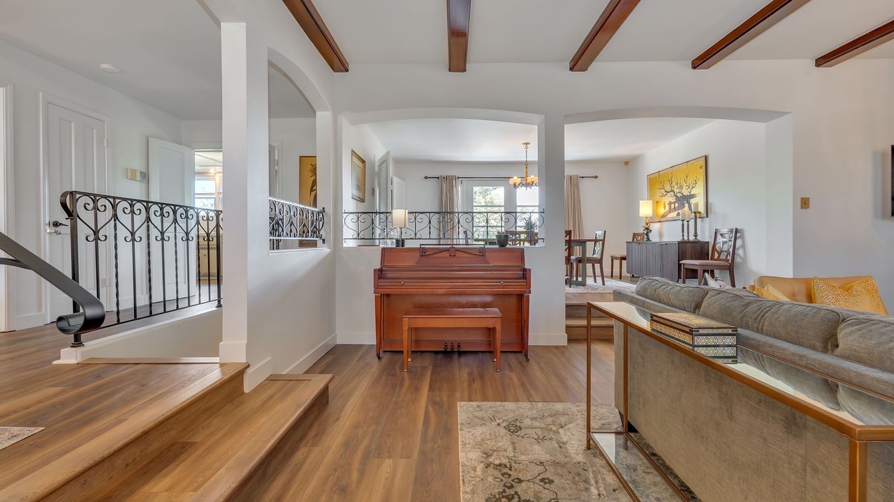 Photo of Bedroom in Vista