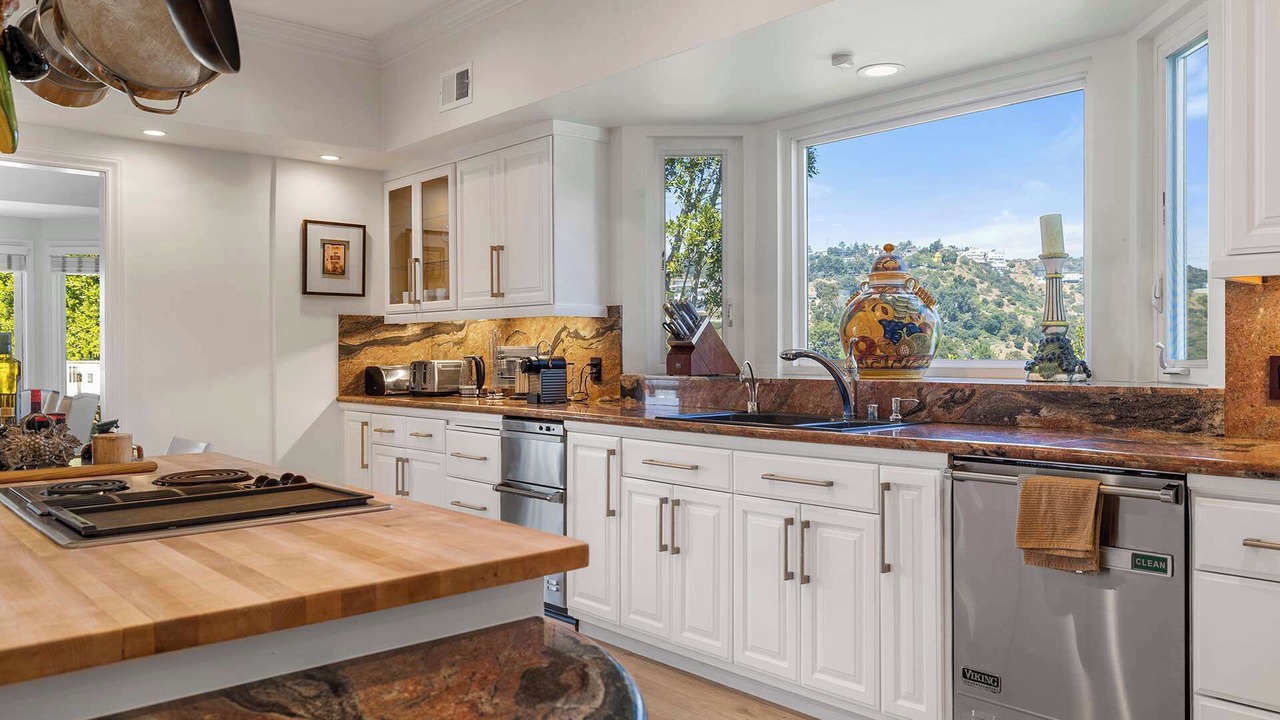 Photo of Kitchen in Mount Olympus