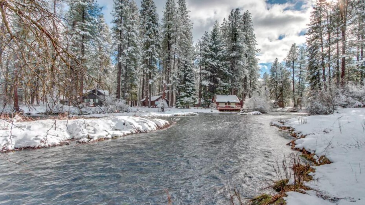 Photo of Outdoor in Camp Sherman