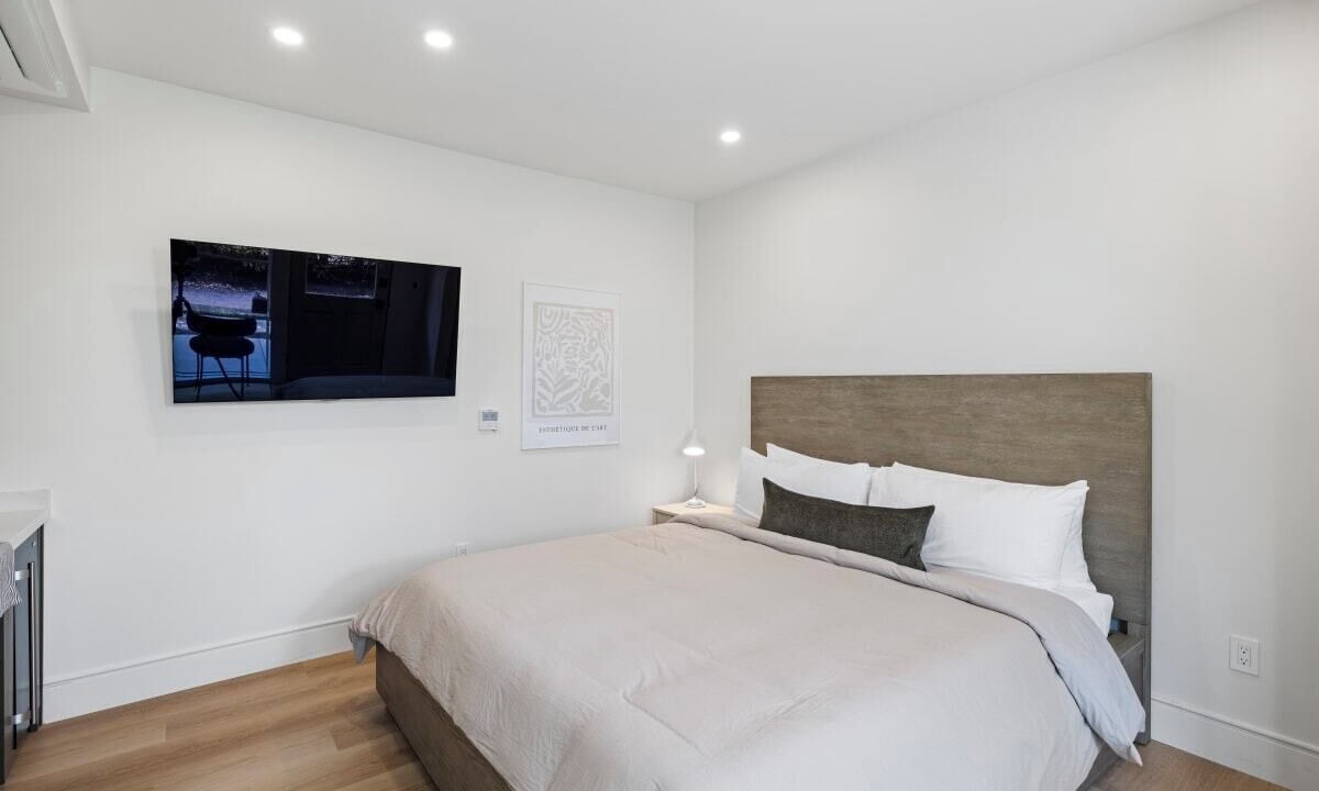 Photo of Bedroom in Laguna