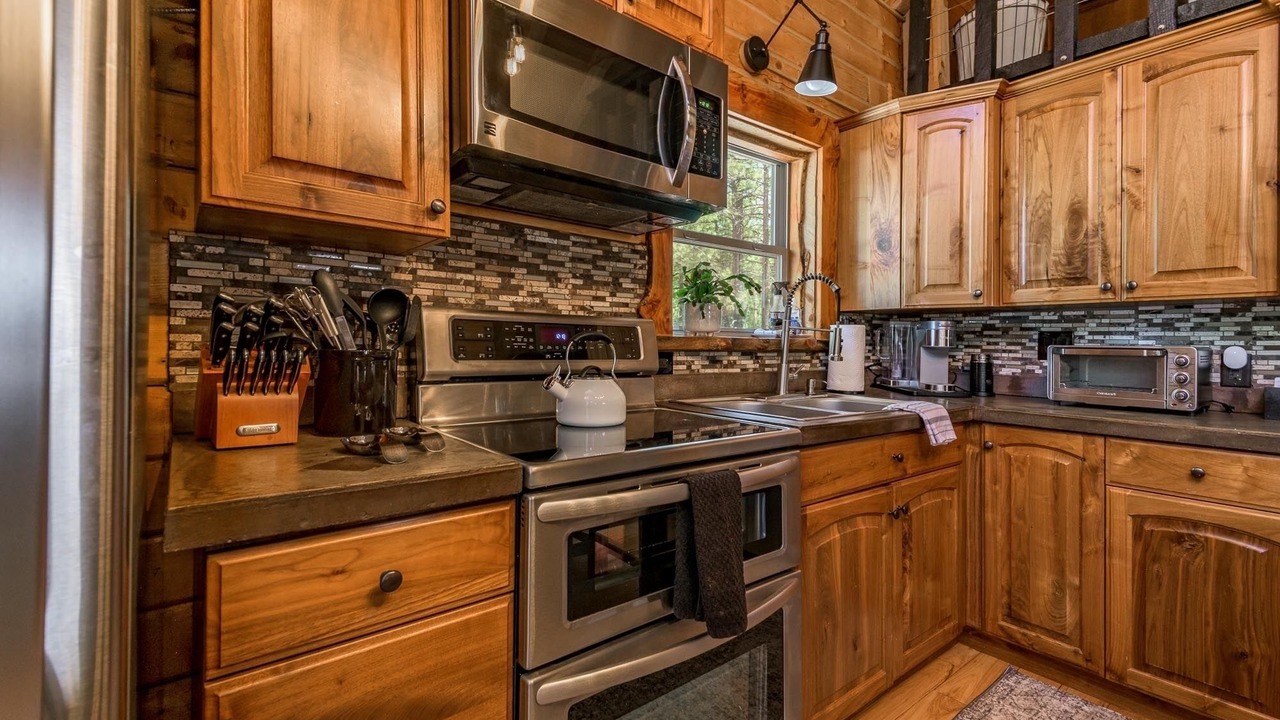 Photo of Kitchen in Munds Park