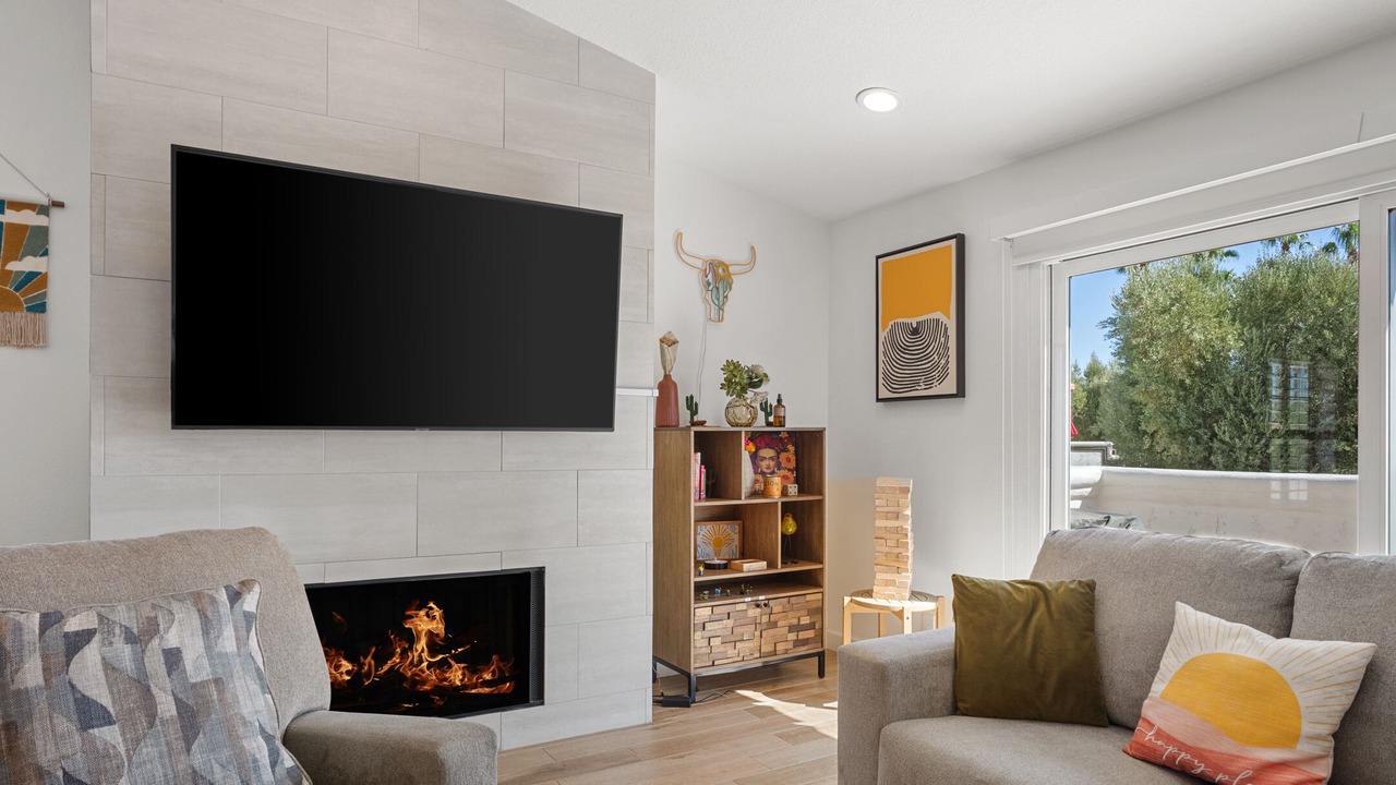Photo of Livingroom in Palm Desert