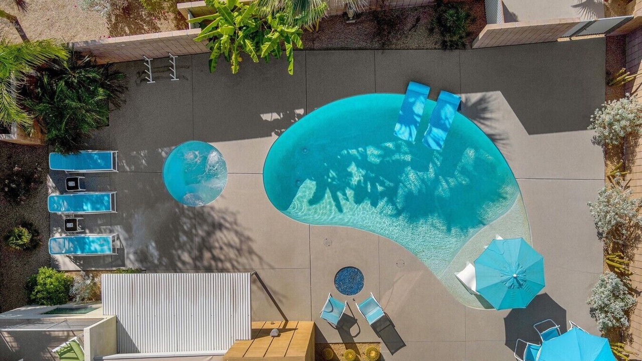 Photo of Others in Twin Palms