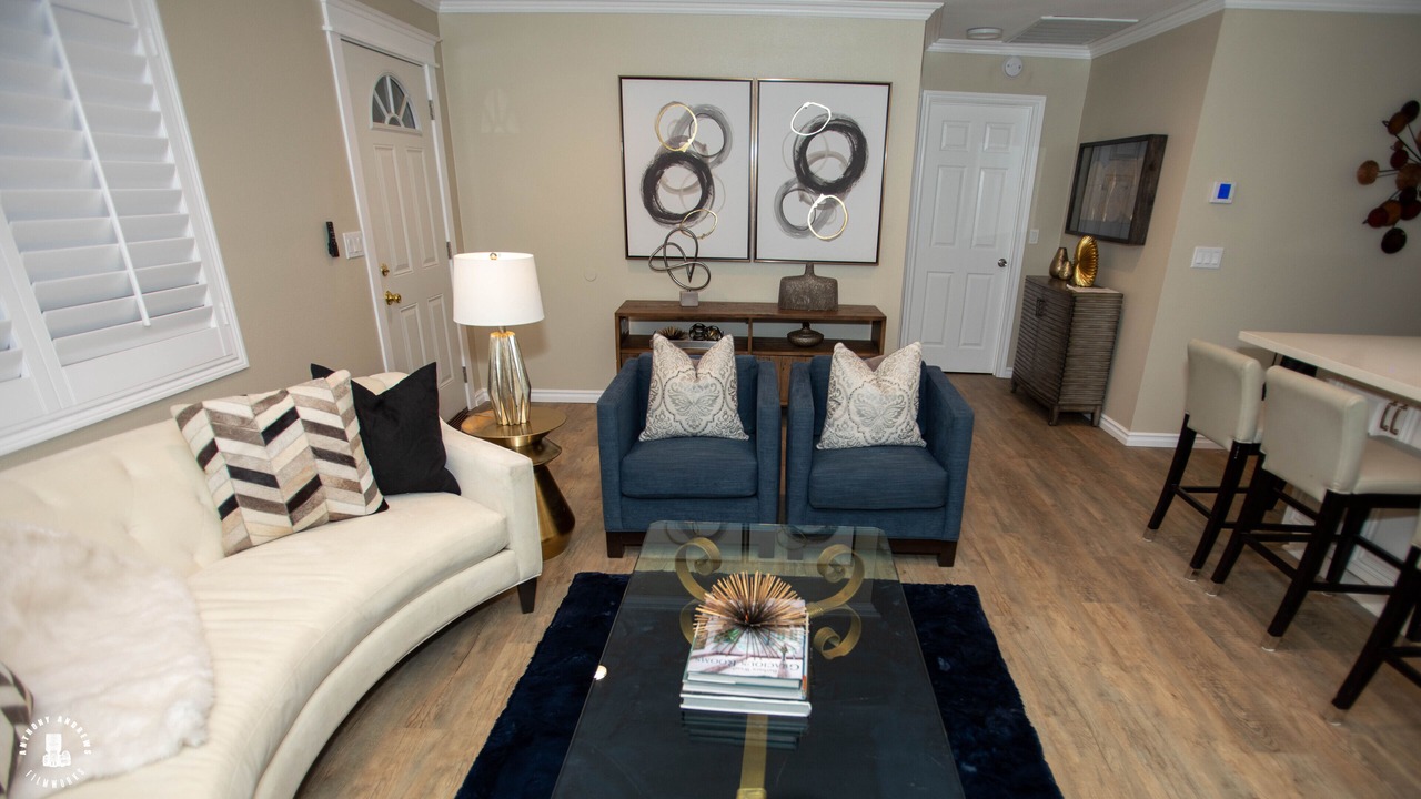 Photo of Livingroom in Montclair