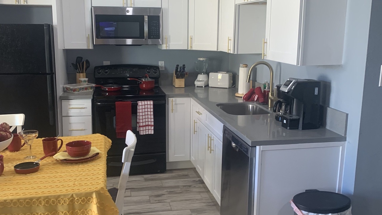 Photo of Kitchen in Canyon Gate
