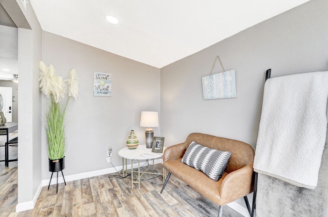 Photo of Livingroom in Boulder City